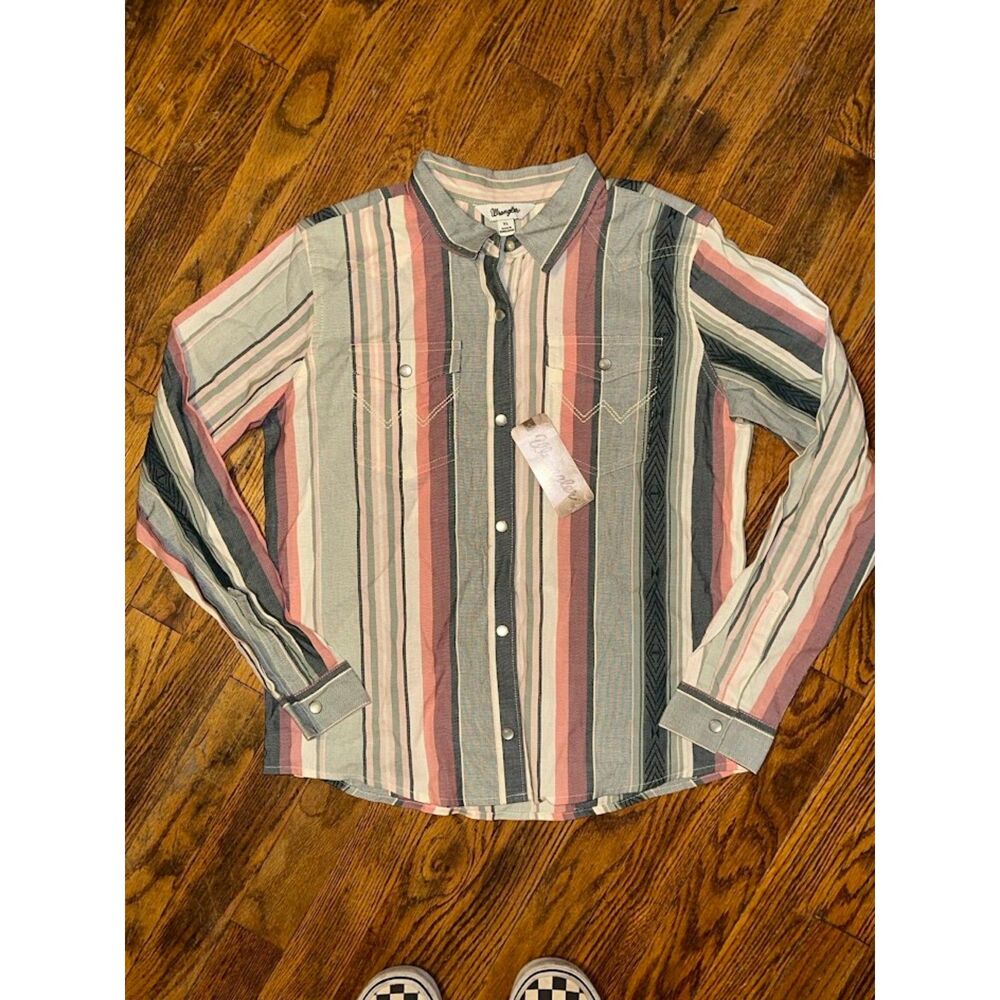NWT Girls Wrangler Pearl Snap Shirt Size XL